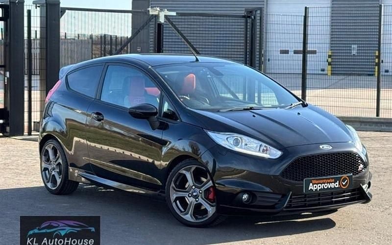 Used 2017 Ford Fiesta ST Hatchback | £6,995 (Super price) - Image 1/3