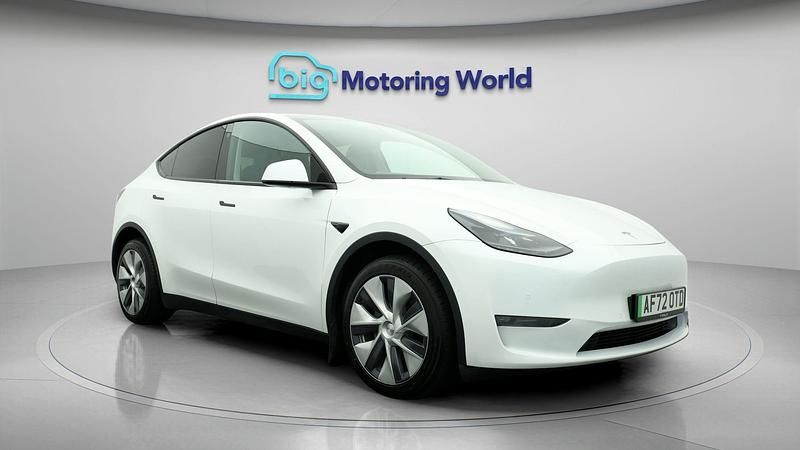 Used 2022 Tesla Model Y SUV | £24,300 (Good price) - Image 1/4
