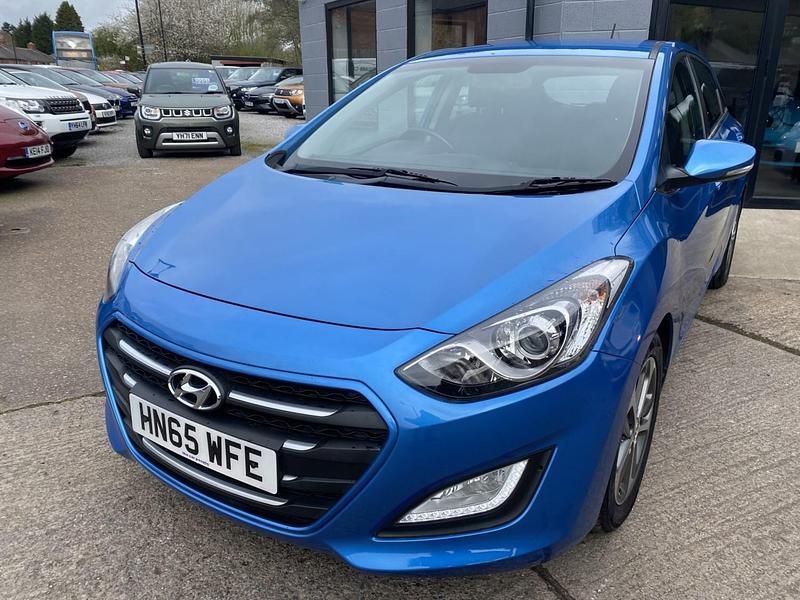 Used Hyundai i30 SE 120 HP (88 kW) 2015 Blue Hatchback
