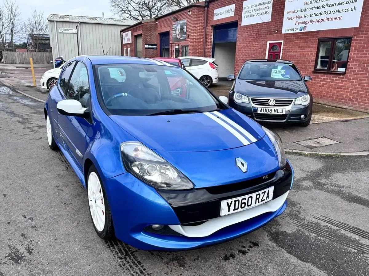 Used Renault Clio 2010 Blue Hatchback