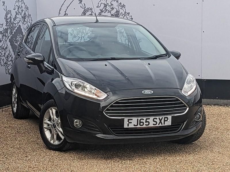 Black Used 2015 Ford Fiesta Zetec Hatchback | £7,795 (A bit pricey) - Image 1/4