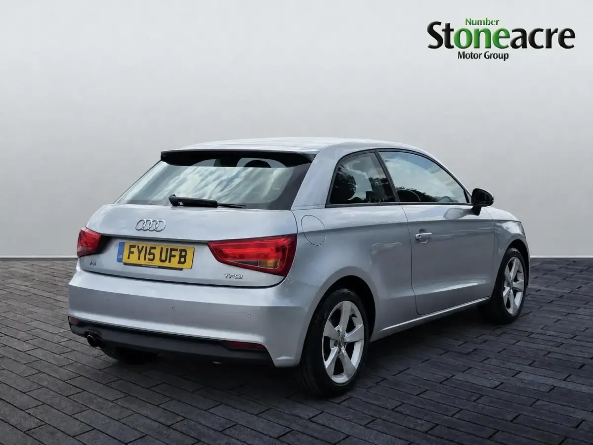 Used Audi A1 Sport 125 HP (91 kW) 2015 Silver Hatchback