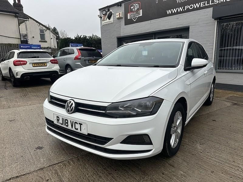 Used VW Polo SE 95 HP (69 kW) 2018 White Hatchback
