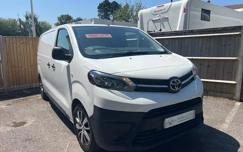 Used Toyota Proace 120 HP (88 kW) 2024 MPV
