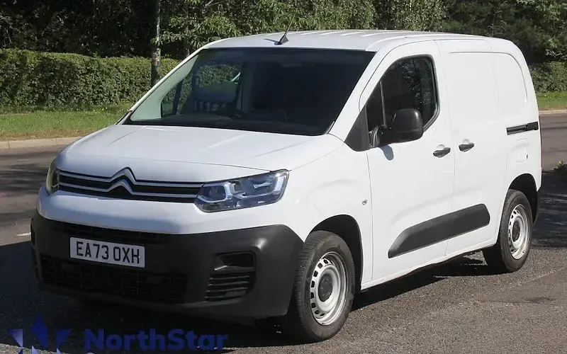 Used Citroën Berlingo 102 HP (75 kW) 2023 MPV