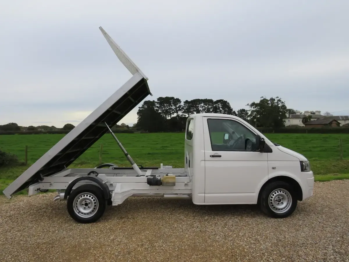 Used VW Transporter 140 HP (102 kW) 2013 White Van