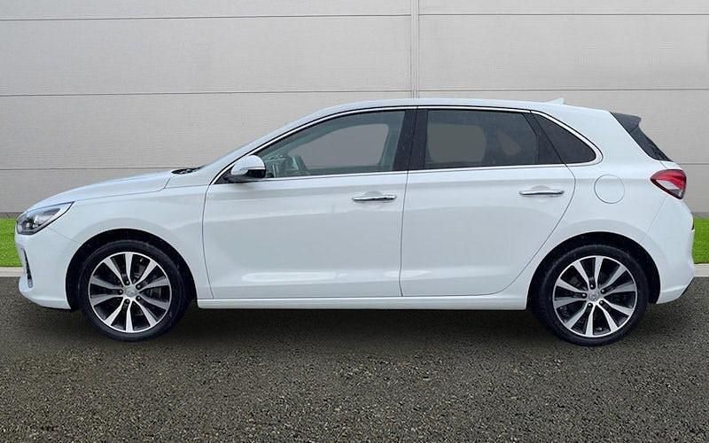 Used Hyundai i30 Premium 140 HP (102 kW) 2020 Hatchback