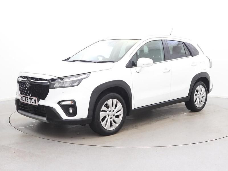 Used Suzuki SX4 2023 White Hatchback