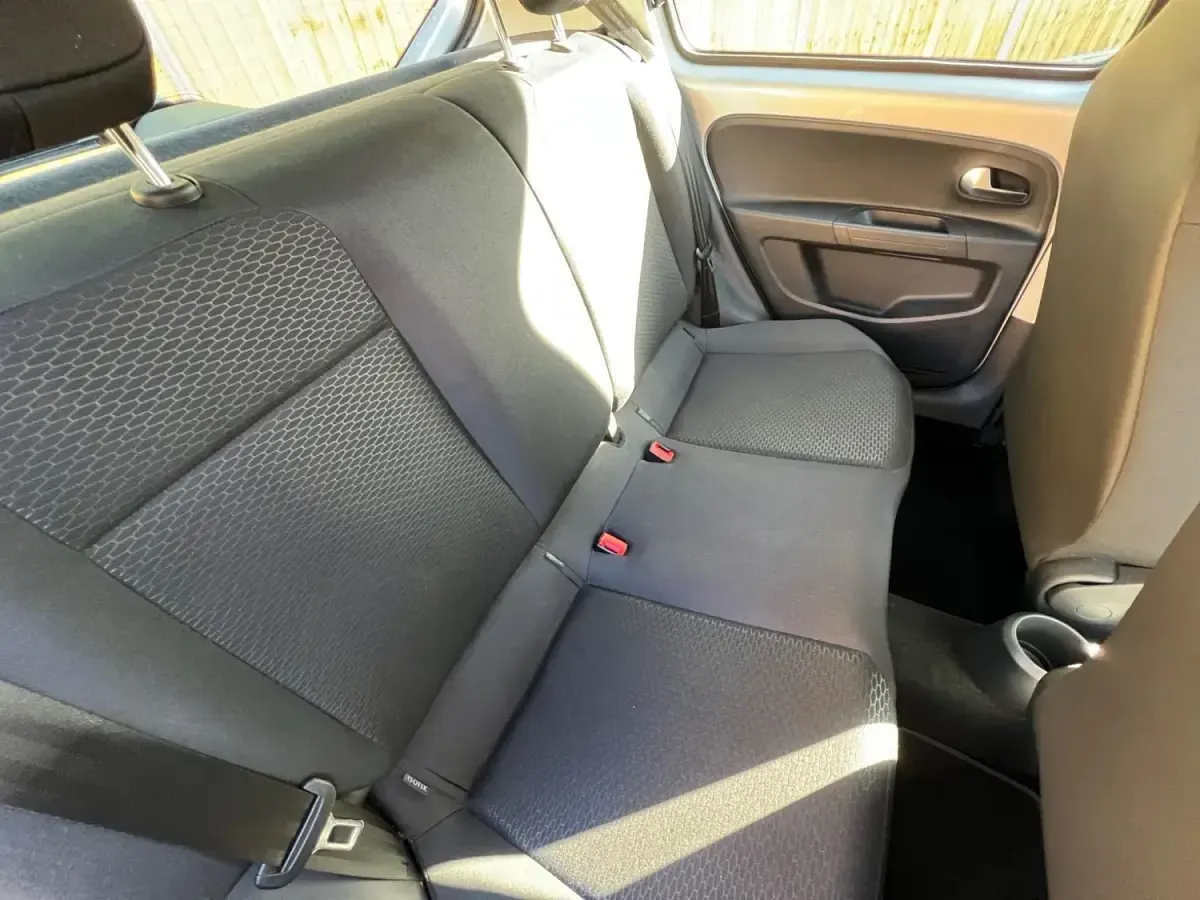 Usado Seat Mii I-Tech 2015 Prateado Citadino