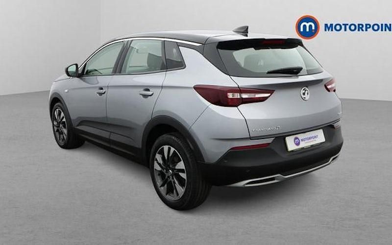 Used Vauxhall Grandland X Sport 131 HP (96 kW) 2019 Grey SUV