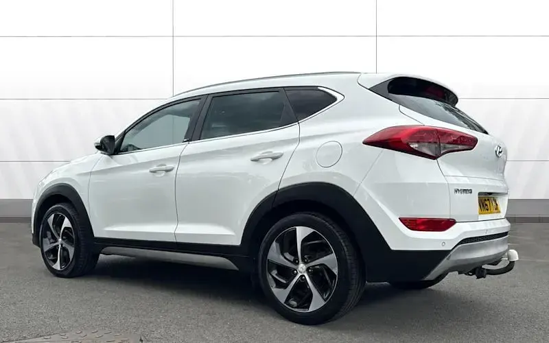 Used Nissan Juke N-Connecta 110 HP (80 kW) 2017 Black SUV