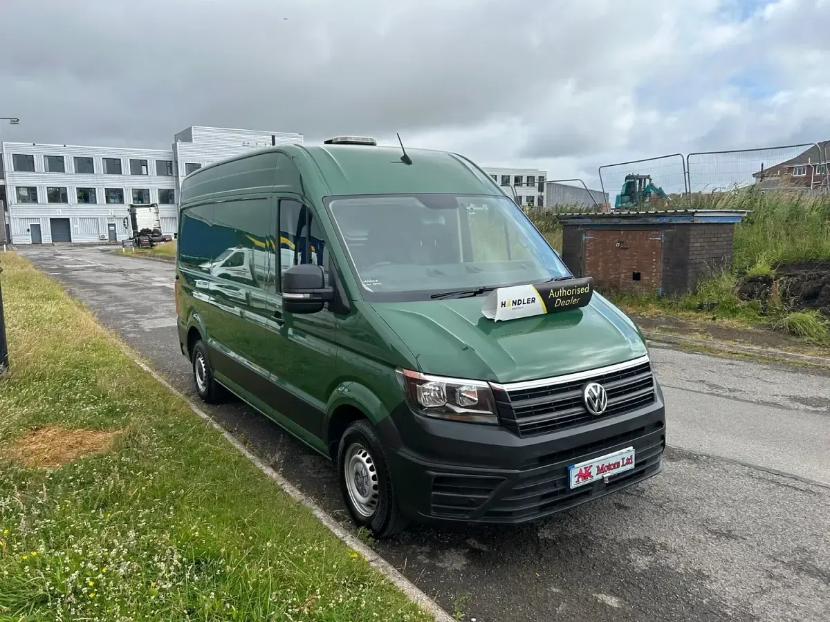 Used VW Crafter Trendline 140 HP (102 kW) 2020 Green Van