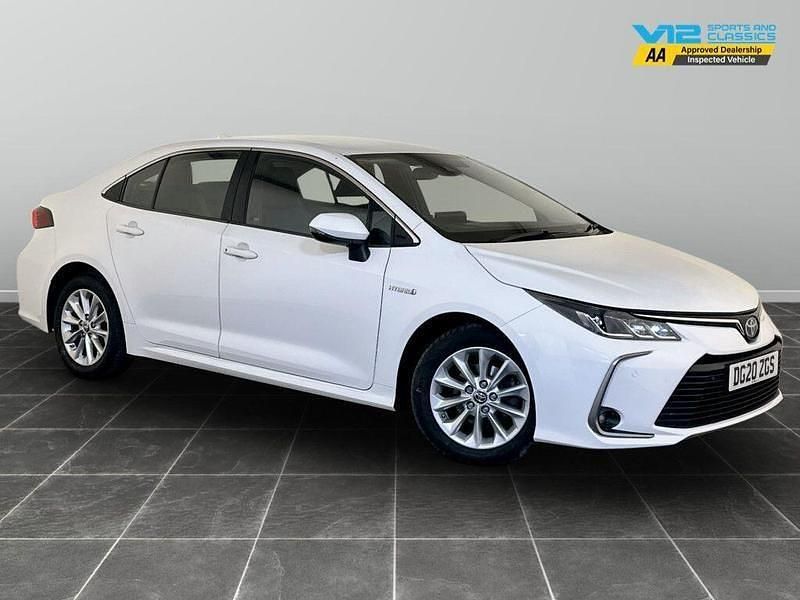 White Used 2020 Toyota Corolla Sedan | £12,995 (Fair price) - Image 1/2