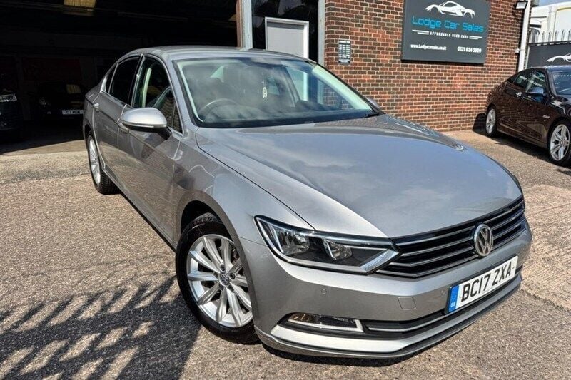 Silver Used 2017 VW Passat Business Sedan | £9,795 (Super price) - Image 1/1