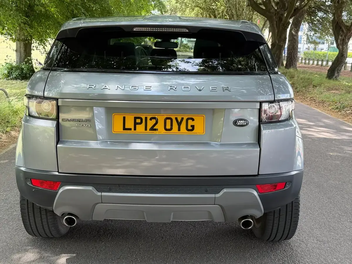 Used Land Rover Range Rover evoque Pure 190 HP (139 kW) 2012 Grey SUV
