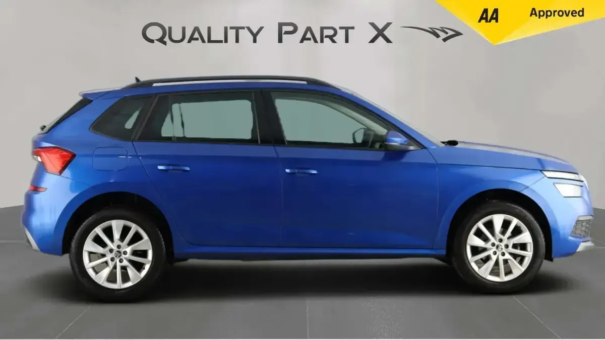 Used Skoda Kamiq SE Drive 95 HP (69 kW) 2023 Blue SUV