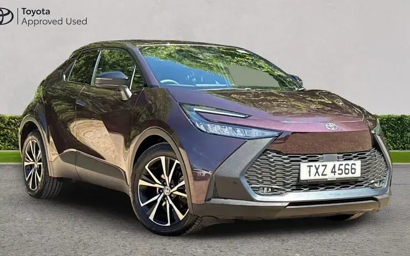 Used Toyota C-HR Design 140 HP (102 kW) 2026 SUV