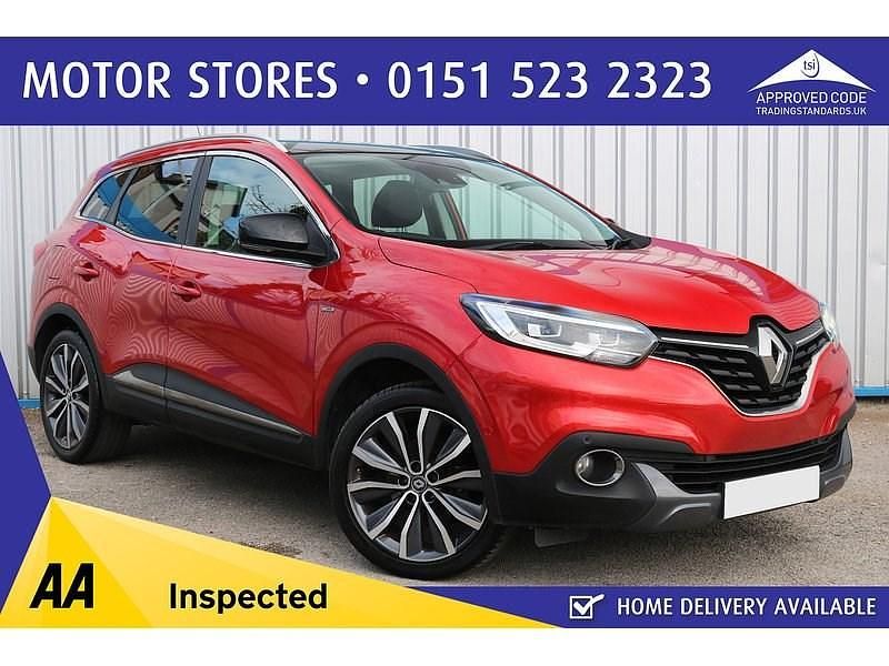 Red Used 2017 Renault Kadjar Signature S SUV | £7,995 (Fair price) - Image 1/4