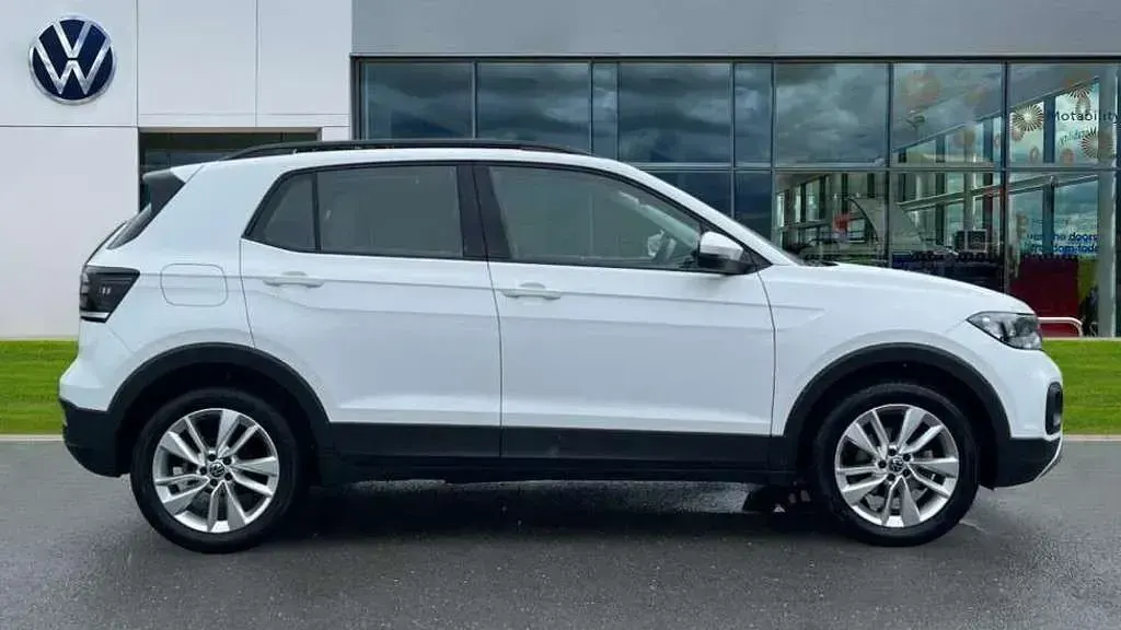 Used VW T-Cross SE 110 HP (80 kW) 2023 White SUV