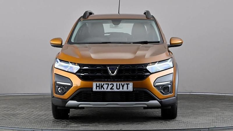Used Dacia Sandero Prestige 100 HP (73 kW) 2022 Orange Hatchback