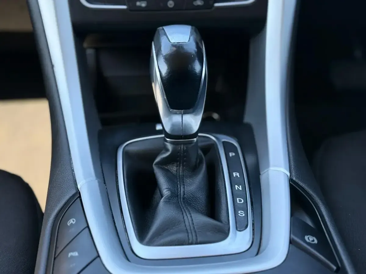 Used Ford Mondeo Zetec 150 HP (110 kW) 2018 Black Estate