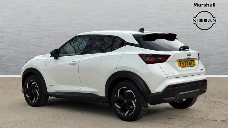 Used Nissan Juke N-Connecta 143 HP (105 kW) 2023 White SUV