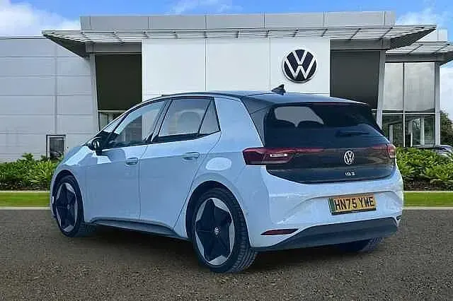 Used VW ID.3 Pro 150 kW (204 HP) 2025 White Hatchback
