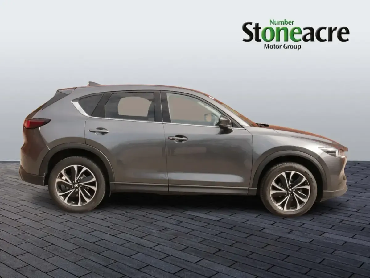 Begagnad Mazda 6 Exclusive-Line 2023 Grå SUV
