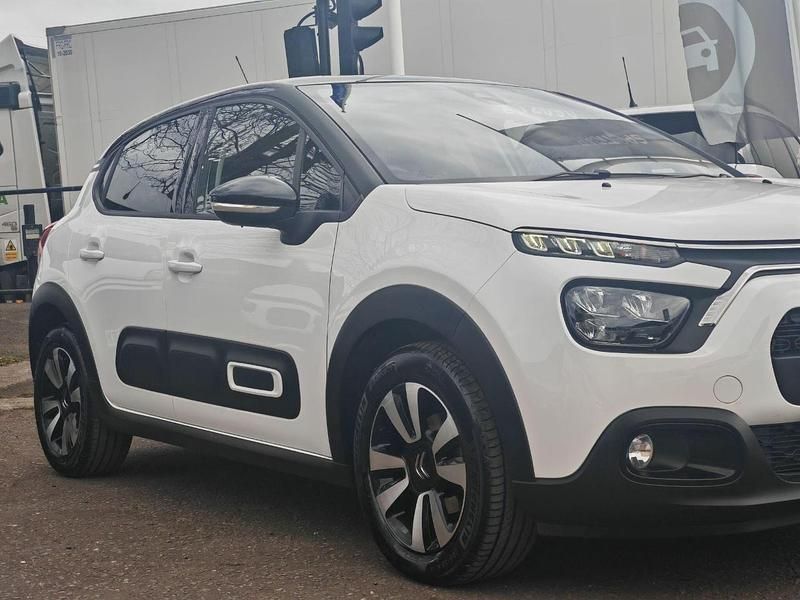 Used Citroën C3 PureTech 82 HP (60 kW) 2025 White SUV