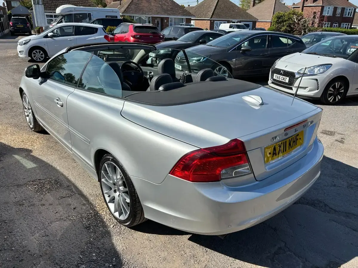 Used Volvo C70 SE Lux 150 HP (110 kW) 2011 Silver Cabriolet