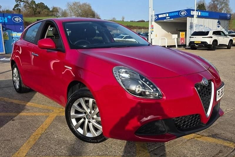 Used Alfa Romeo Giulietta 120 HP (88 kW) 2016 Hatchback