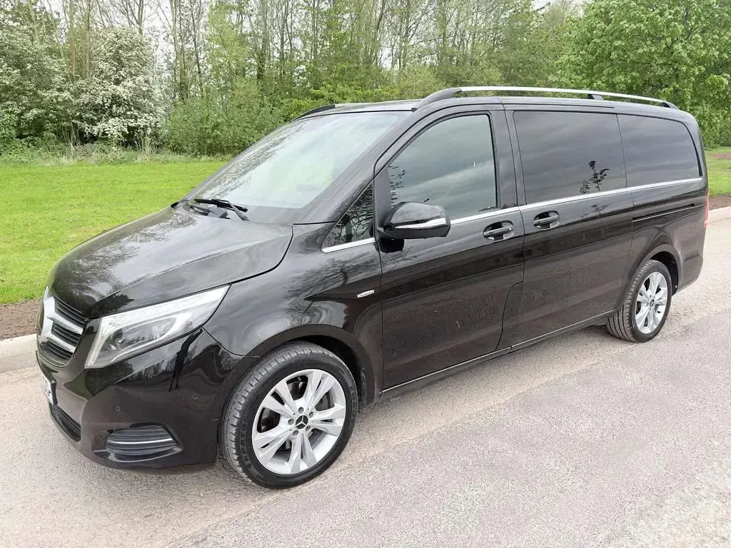 Used Mercedes V250 2015 Black MPV