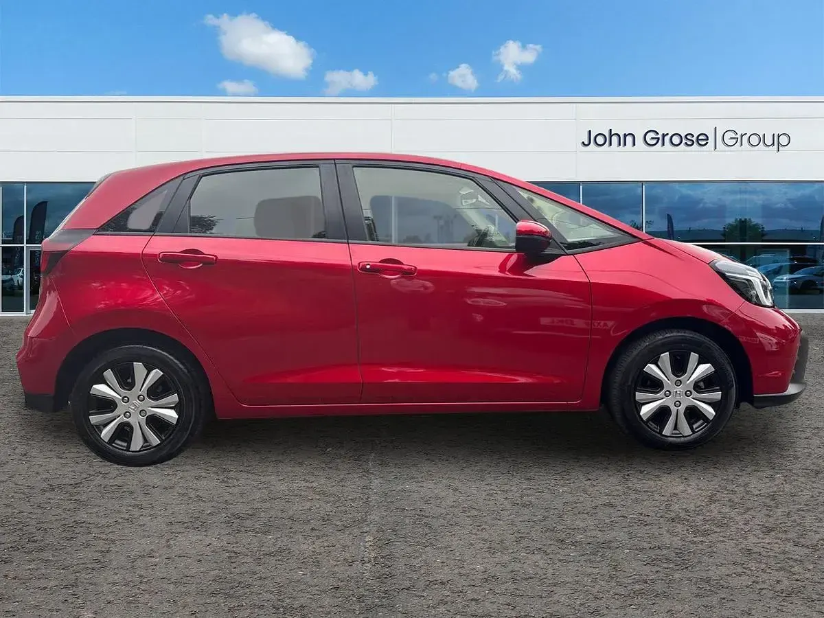 Used Honda Jazz Elegance 122 HP (89 kW) 2025 Red Hatchback