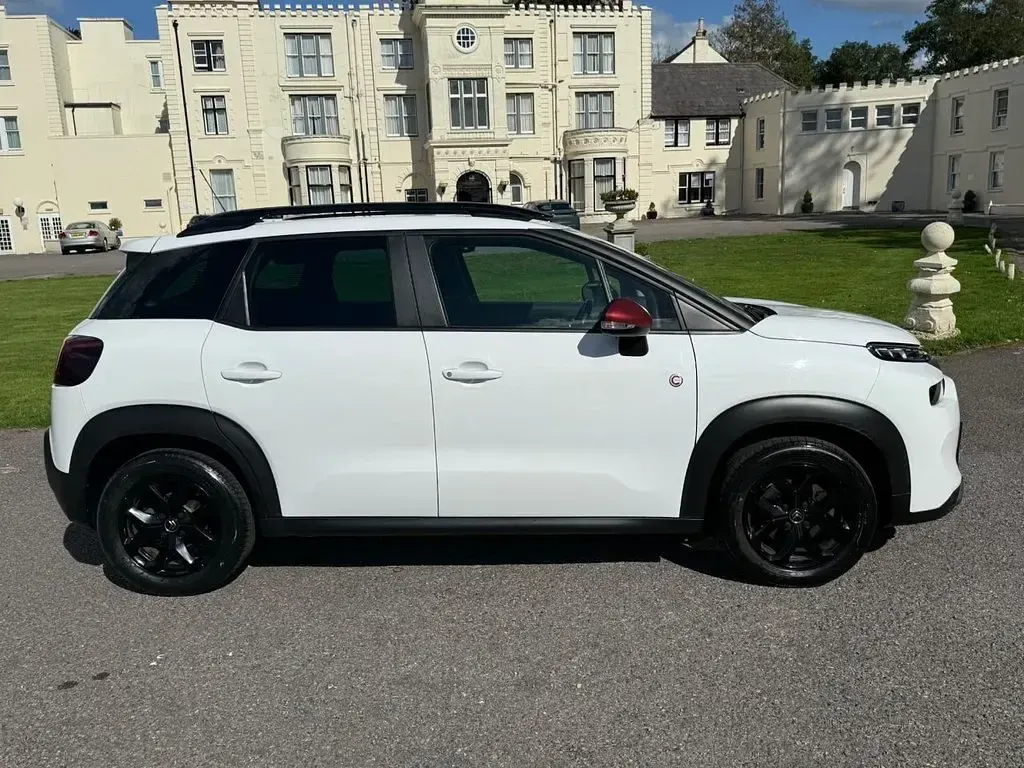 Used Citroën C3 PureTech 110 HP (80 kW) 2021 White Hatchback