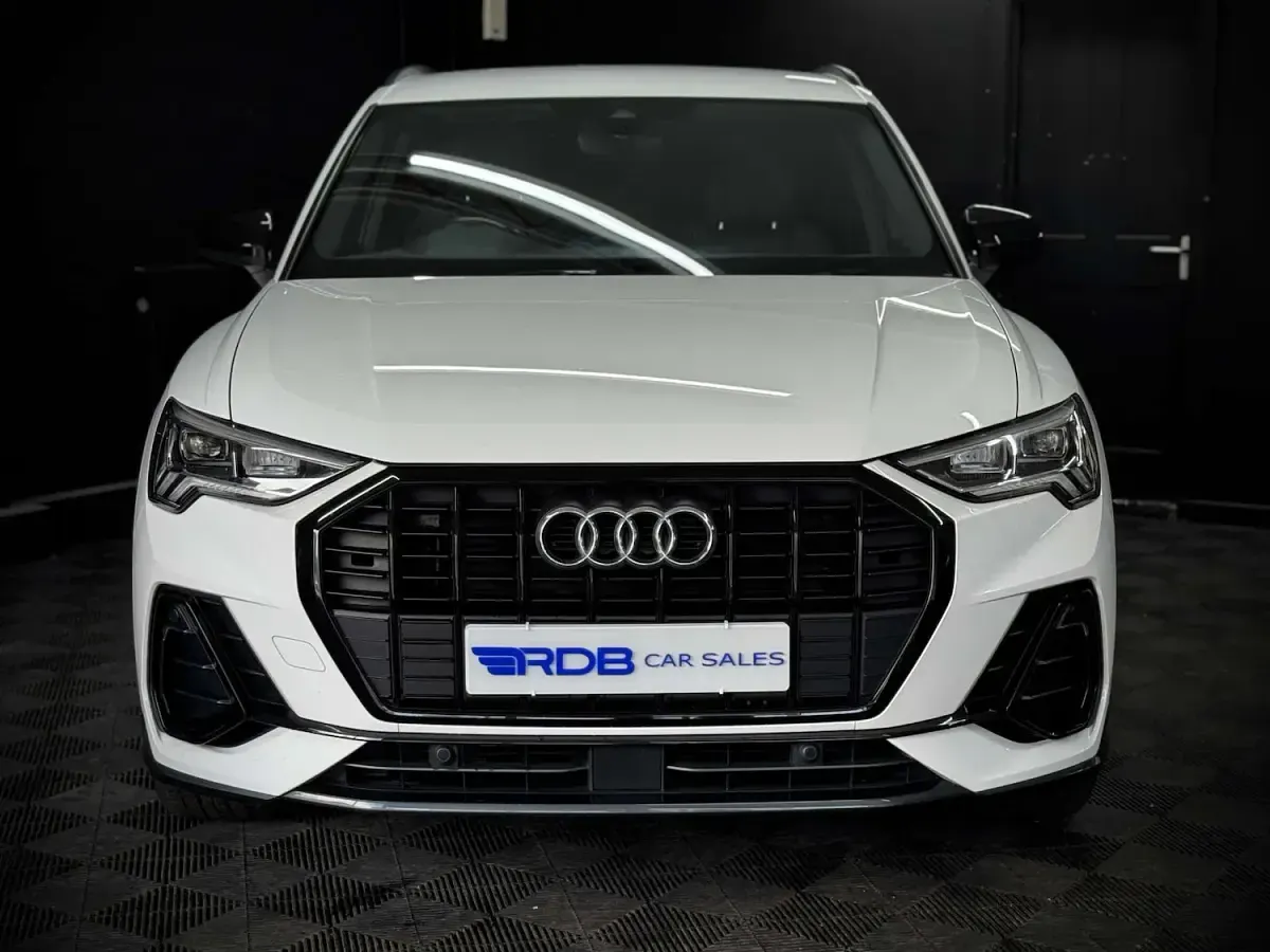 Used Audi Q3 Black Edition 150 HP (110 kW) 2022 White SUV
