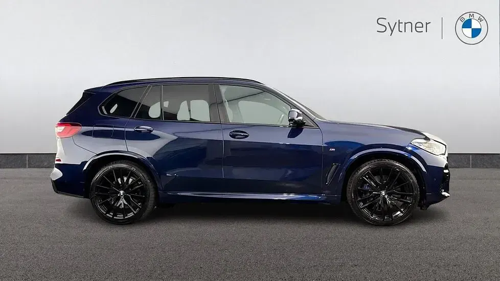 Used BMW X5 M Sport 335 HP (246 kW) 2022 Blue SUV