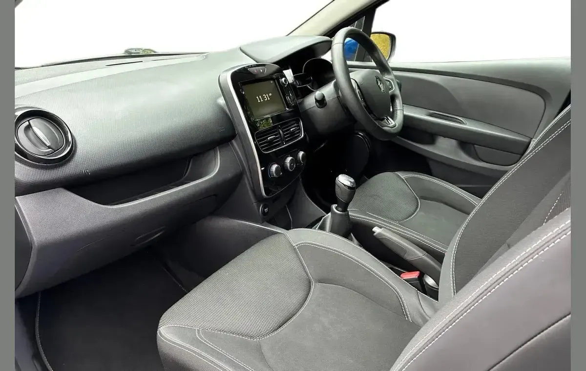 Used Renault Clio Iconic 76 HP (55 kW) 2019 Iron blue  Hatchback