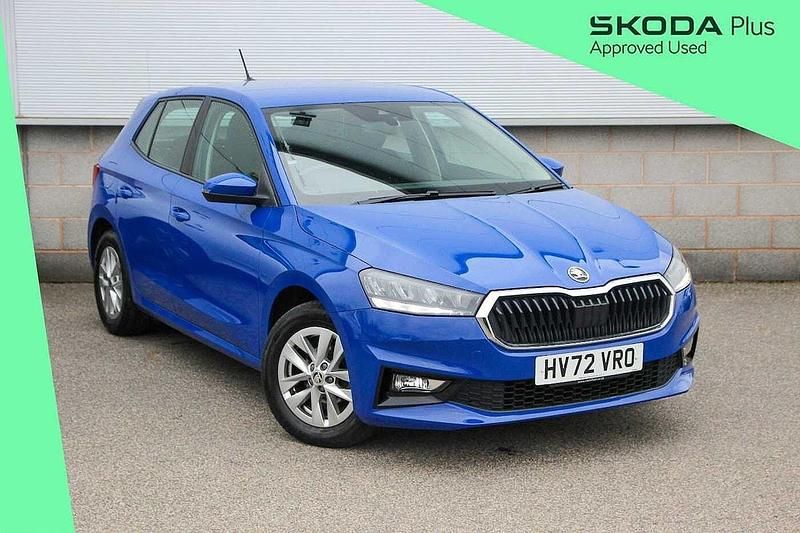 Used Skoda Fabia Comfort 79 HP (58 kW) 2022 Energy blue Hatchback
