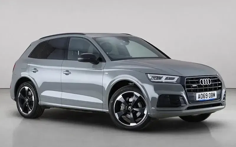 Used Audi Q5 Black Edition 190 HP (139 kW) 2019 SUV