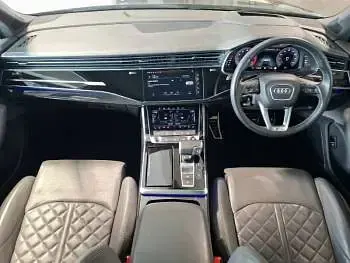 Usado Audi SQ7 Comfort 507 CV (372 kW) 2023 Gris SUV