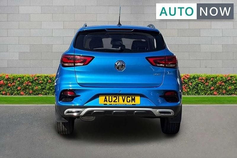 Usado MG ZS Exclusive 106 HP (77 kW) 2021 SUV