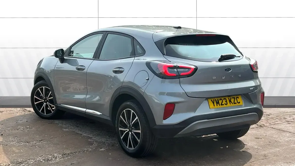 Used Ford Puma Titanium 125 HP (91 kW) 2023 Silver SUV