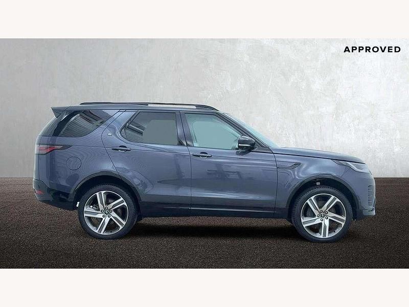 Used Land Rover Discovery 5 HSE Dynamic 344 HP (253 kW) 2024 Blue SUV