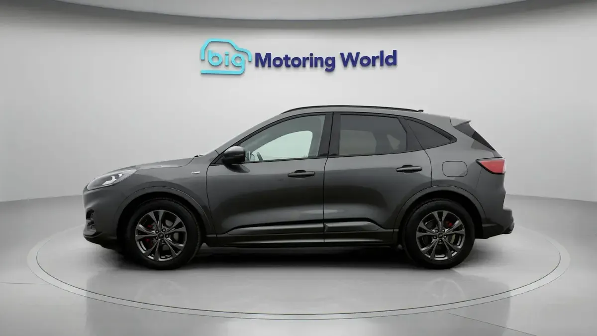 Used Ford Kuga ST-Line 150 HP (110 kW) 2022 Grey SUV