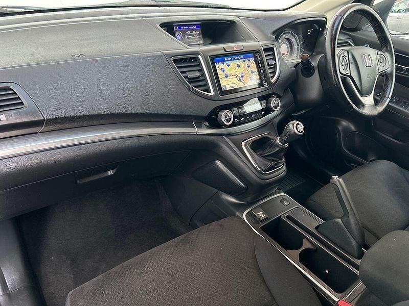 Used Honda CR-V SE Plus 155 HP (114 kW) 2018 White SUV