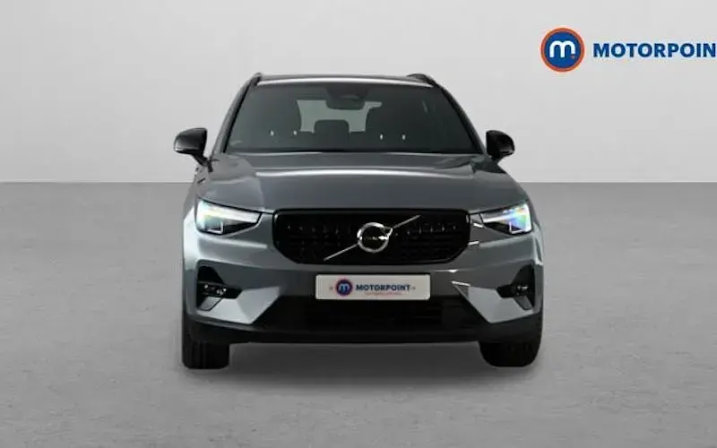 Used Volvo XC40 Plus 163 HP (119 kW) 2026 SUV