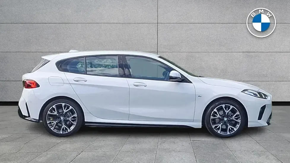 Used BMW 120 M Sport 168 HP (123 kW) 2025 White Hatchback