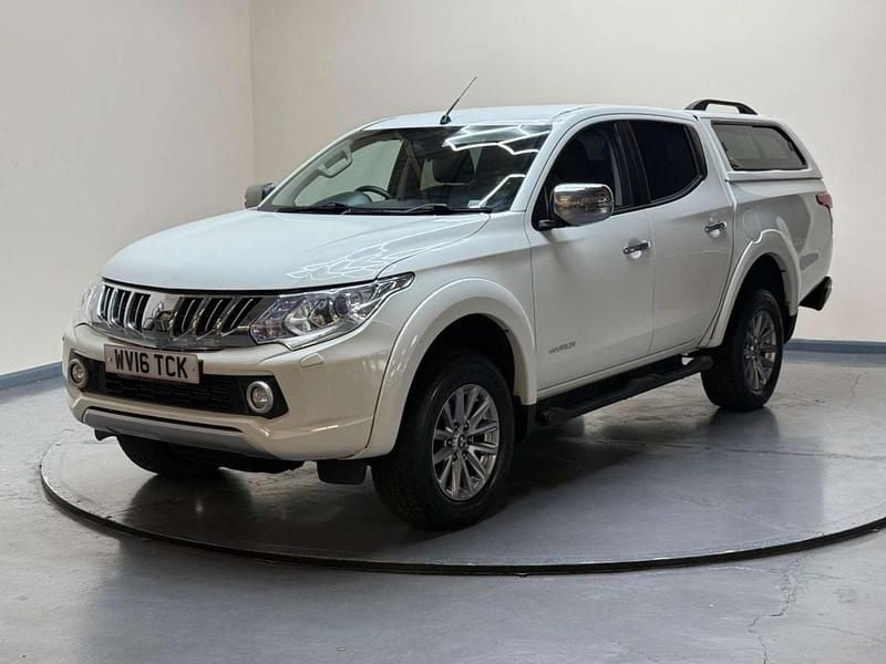 Used Mitsubishi L200 Warrior 2016 White Pickup