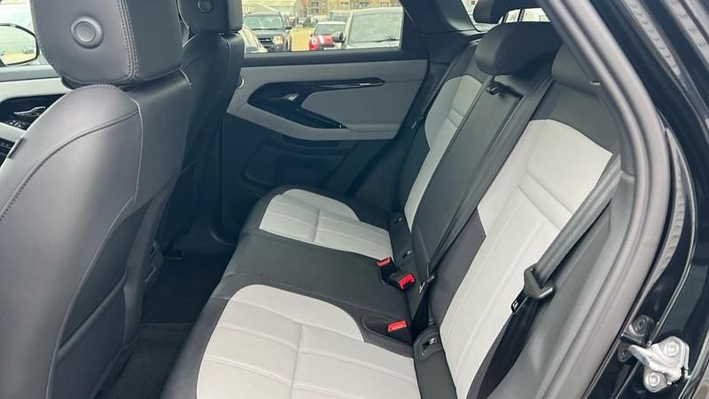 New Land Rover Range Rover evoque 269 HP (197 kW) 2025 Santorini black SUV