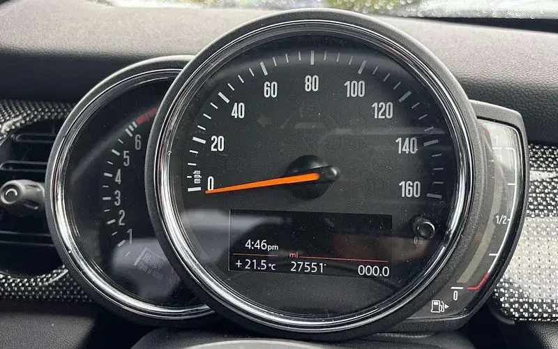 Used Mini Cooper Exclusive 136 HP (100 kW) 2021 Black Hatchback